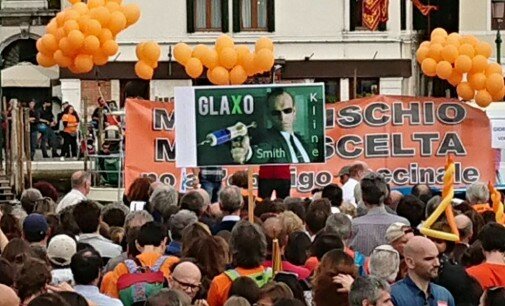 Più di diecimila a Venezia e centinaia a Berlino e Aosta: la protesta dei genitori contro la legge Lorenzin, continua
